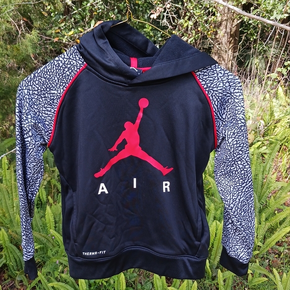 Nike Air Jordan Jumpman Therma Fit Pull over Boys Youth 7 Large - Picture 3 of 13